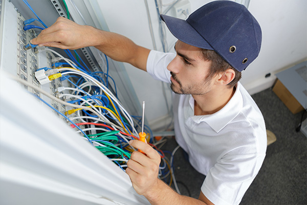 Tech fixing cables